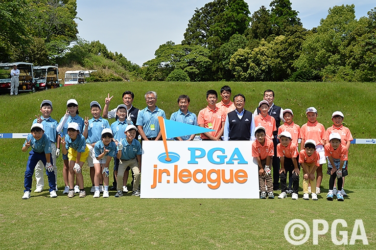 ＜ＰＧＡジュニアリーグ＞１３歳までの２人組スクランブル方式チーム戦！